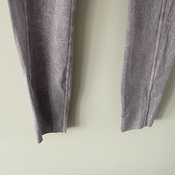 Lululemon 2020 Fast and Free Tight II 25" Ice Dye *Non-Reflective Purple Gray 8 - Picture 6 of 7